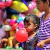 05-little-girl-on-the-plaza