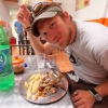 20_$2_fried_chicken_and_french_fries_for_lunch-_the_locals_favorite