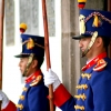 10-the-palace-guards