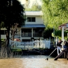 30-a-typical-house-along-the-cannal-with-a-private-dock