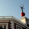 05-this-red-time-ball-on-top-of-the-observatory-was-used-as-a-way-to-let-ships-in-the-thames-know-exactly-what-time-it-was-when-they-left-port-with-their-cronometers