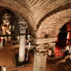 01-going-down-into-the-basilica-cistern